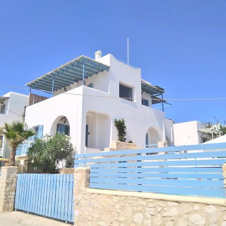 Villa Danae - Seaside Villa With Pool & Hot Tub Писо Ливади Екстериор снимка