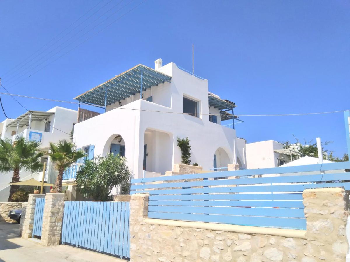Villa Danae - Seaside Villa With Pool & Hot Tub Писо Ливади Екстериор снимка