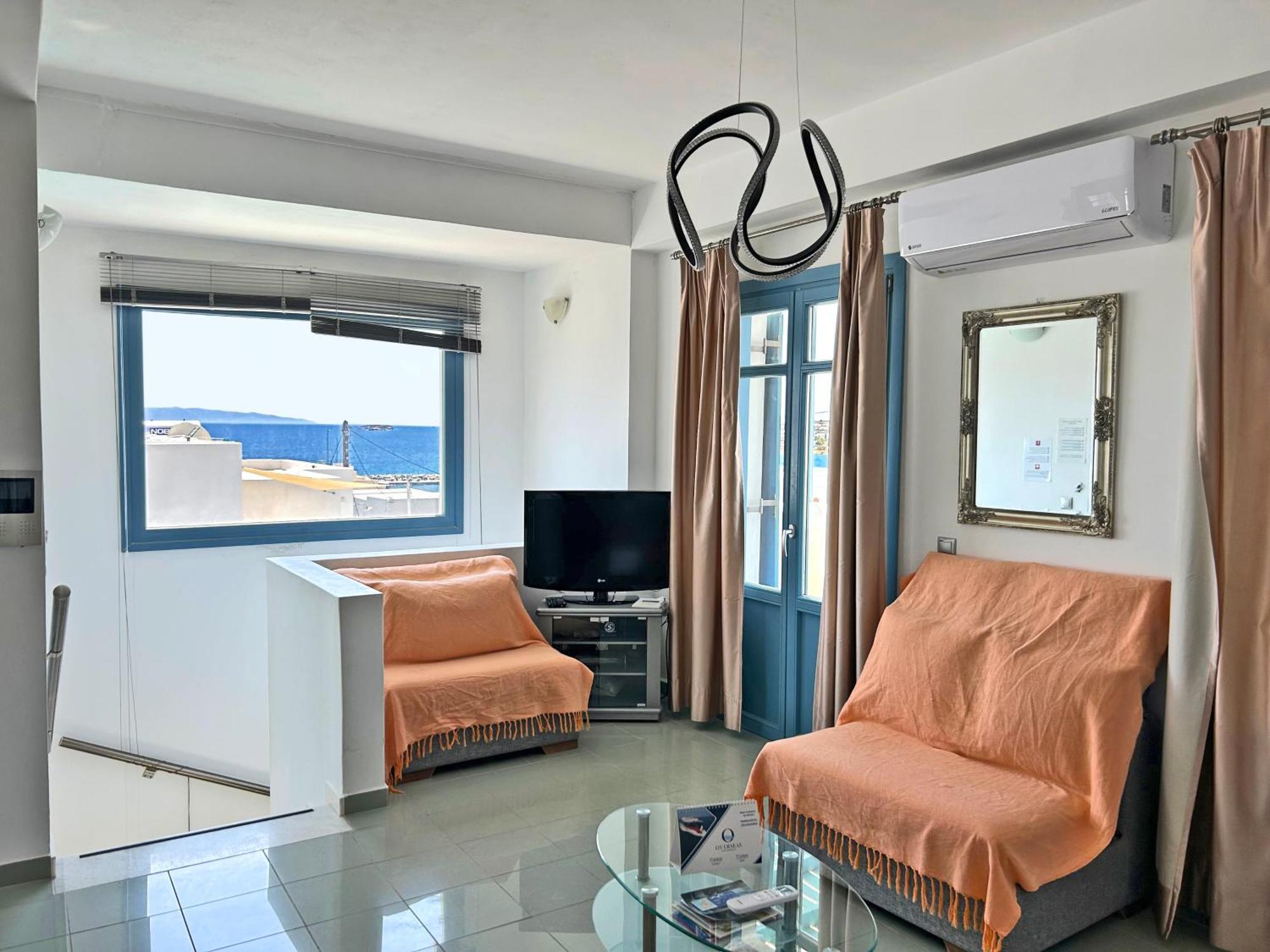 Villa Danae - Seaside Villa With Pool & Hot Tub Писо Ливади Екстериор снимка